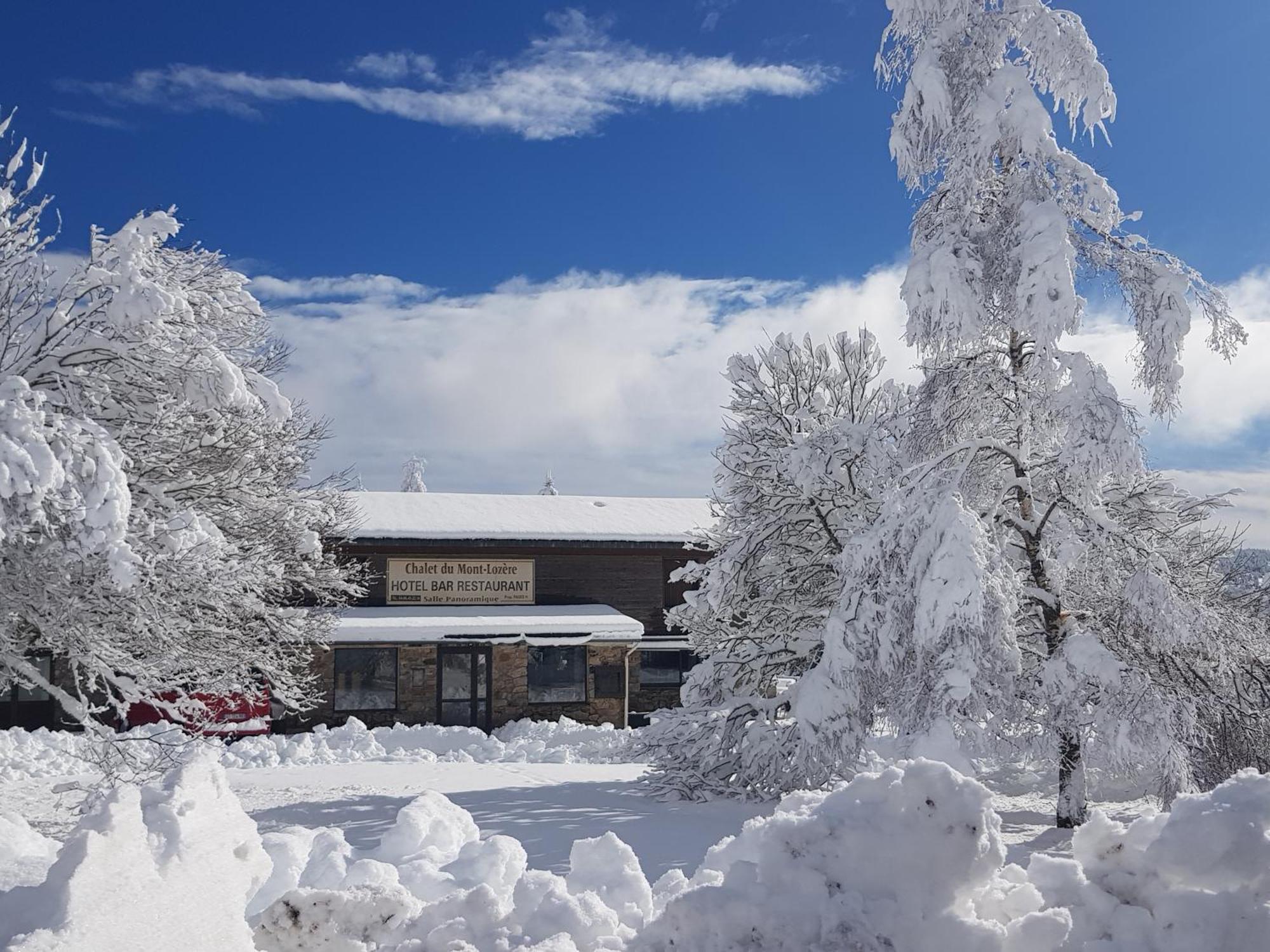 Chalet Hotel Du Mont Lozere Cubieres Eksteriør bilde